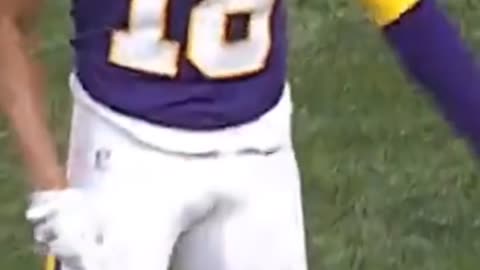 Justin Jefferson Breaks Receiving Records