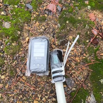 Exploring a very old open cut Uranium mine what did we find?