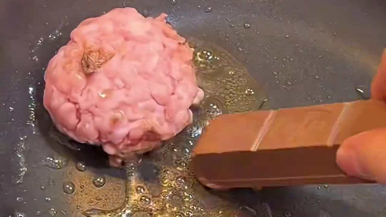 Why You Shouldn’t Use KitKat to Flip Your Burger! 🍔😱 Follow & Like for More Crazy Food Hacks