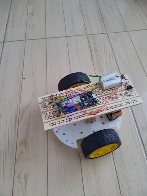 #Arduino #ESP8266 #WiFi #Robot Car Moving Around #AeroArduino