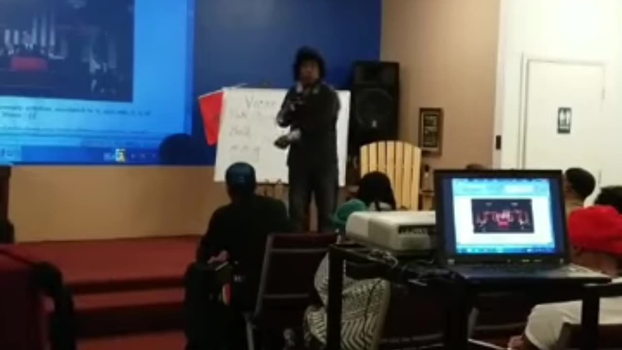 Master Teacher Taj Tarik Bey Showing how to use the Knowledge.