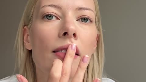 Get Ready With Me for the Event (Makeup, Hairstyle, Outfit) P4