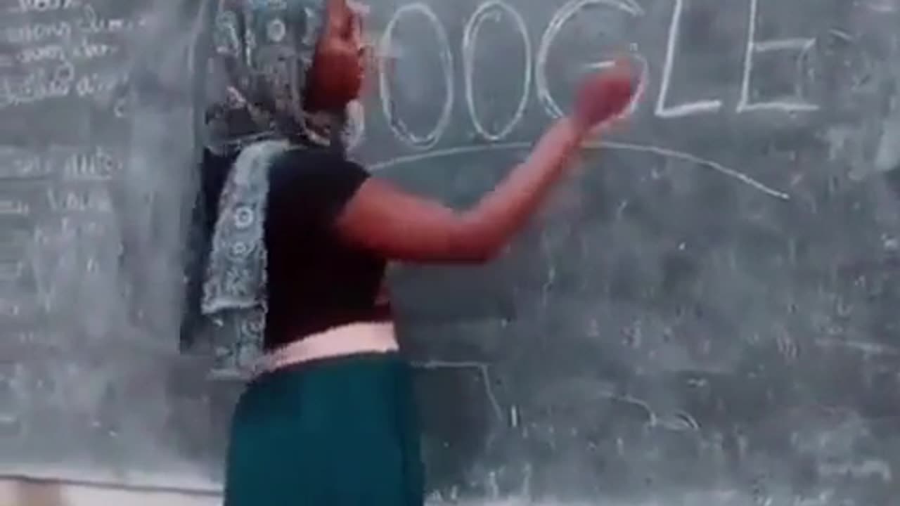 Hilarious Teacher Spells "GOOGLE" - You Won't Believe Her Method!