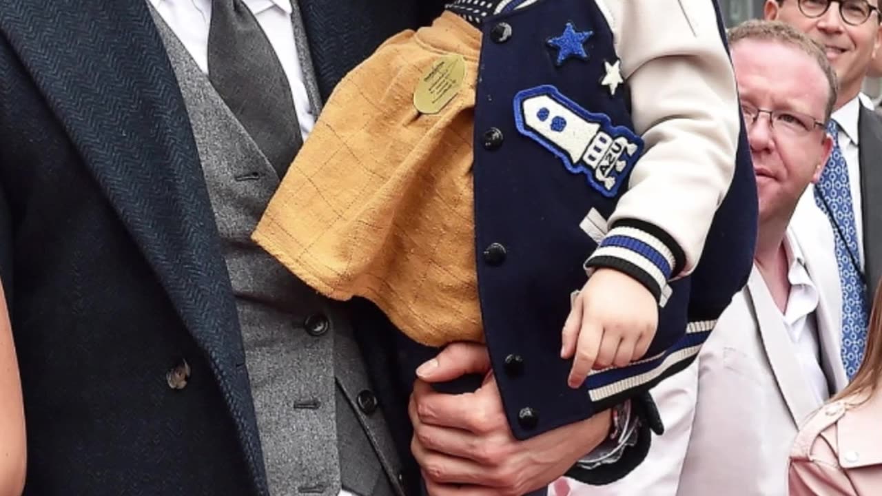 Blake Lively Opens Up About Raising 4 Kids and the Beautiful Chaos of Family Life - WorldEye