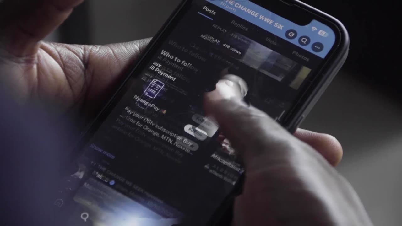 Cameroonians using social media to voice election concerns