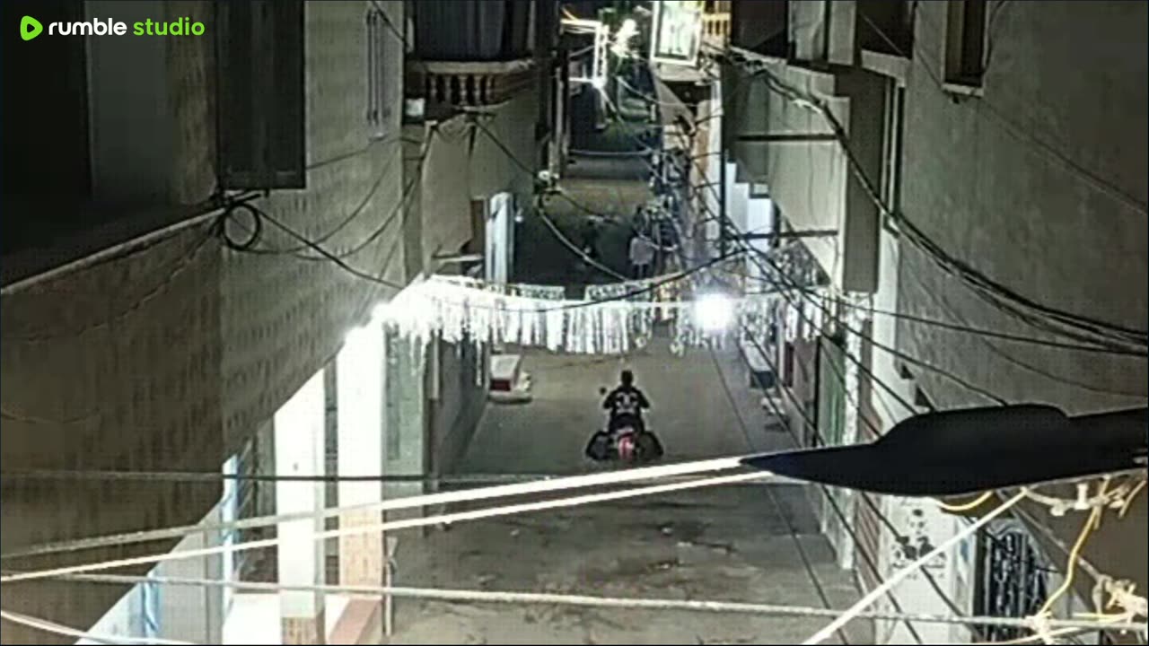 على المباشر
