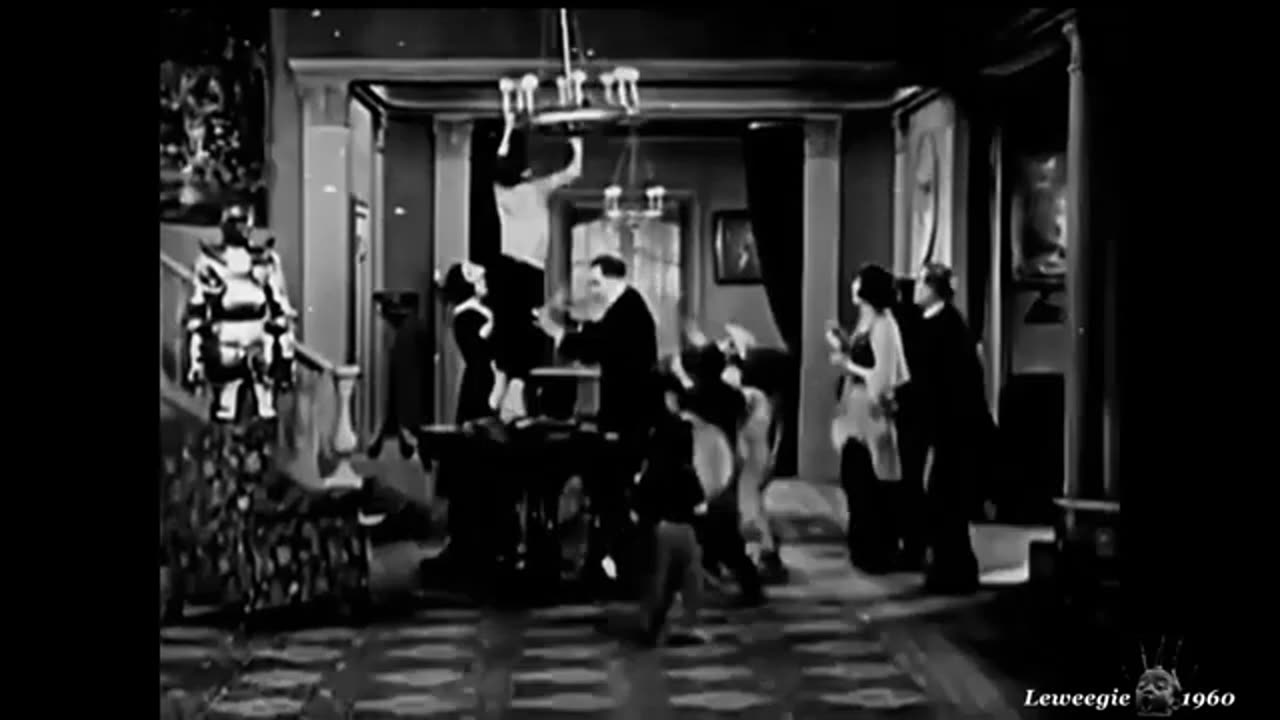 y2mate.com - 33 Our Gang The Mysterious Mystery 1924_360p