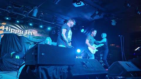 Hippy jett (live)