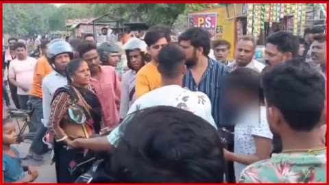 Kanpur: Parents Assault Son and Girlfriend in Public, Video Goes Viral