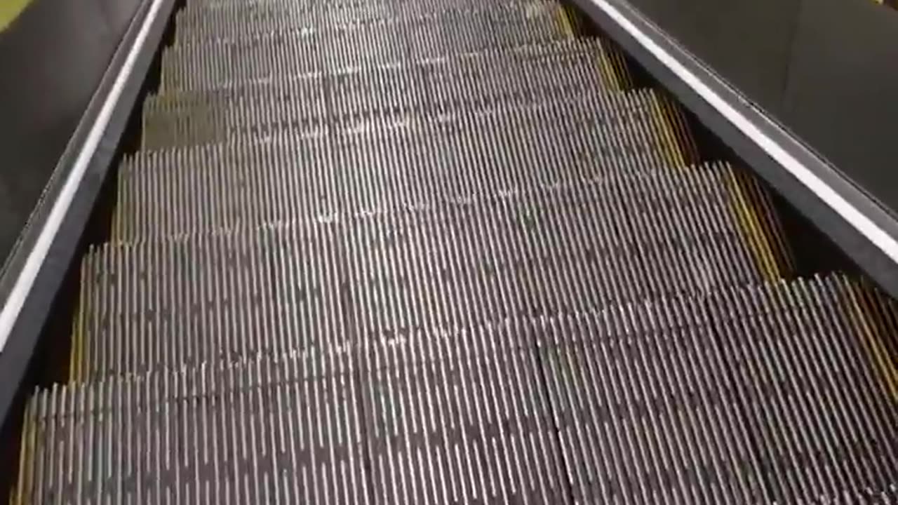 🤣📹 Epic Escalator Video FAIL! Wait For It... | FunFM