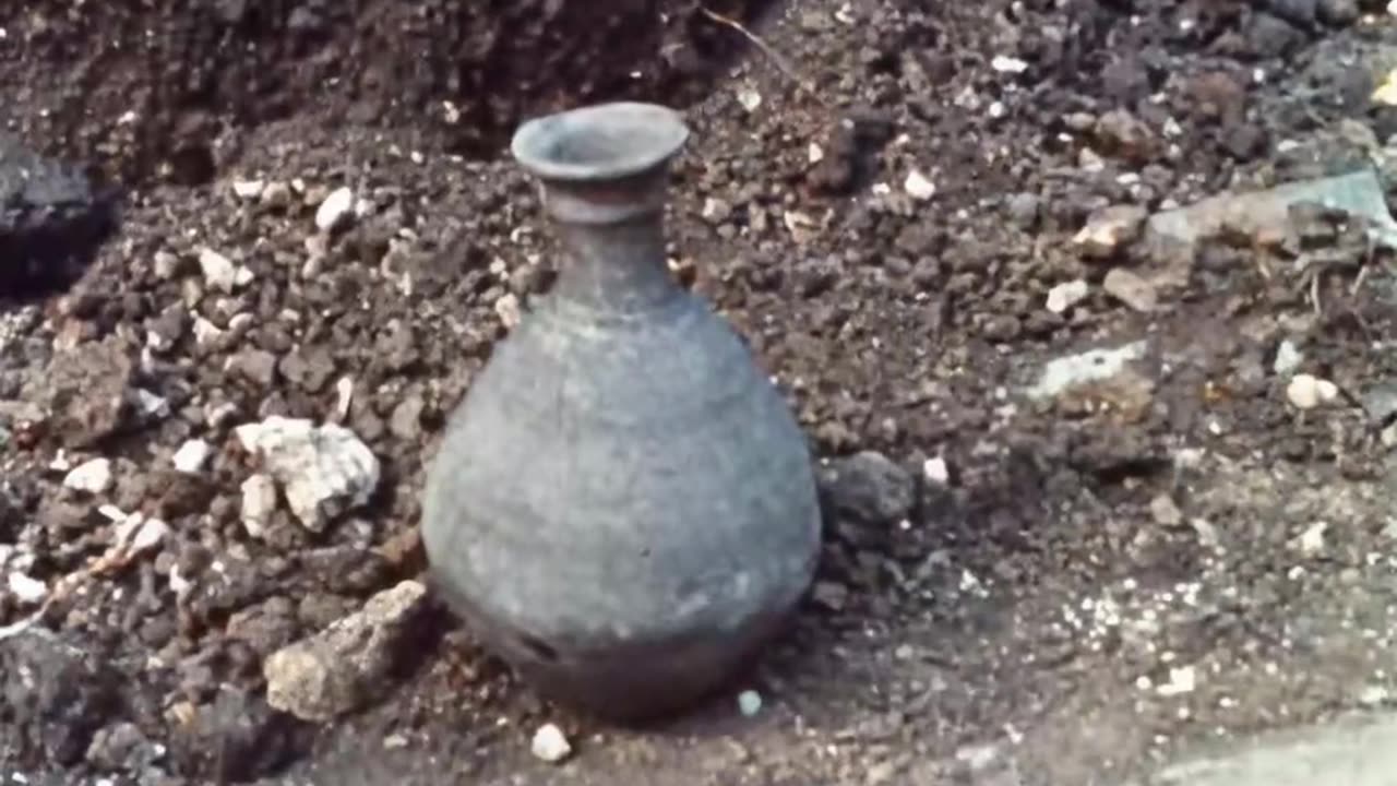 Anglo-Saxon England (1971) -2