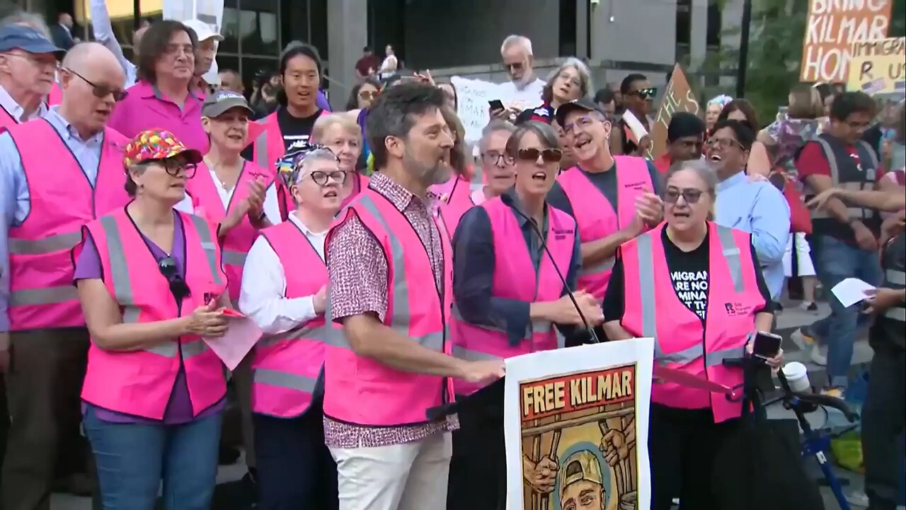 They should hire better talent! This group blows 😮💨