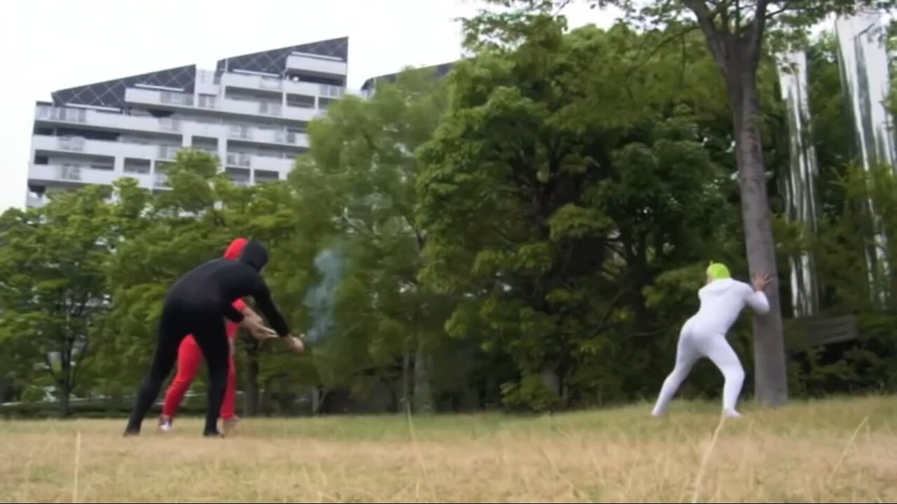 SALAMANDER MAN'S PUNISHMENT (FIREWORKS TO THE ASS)
