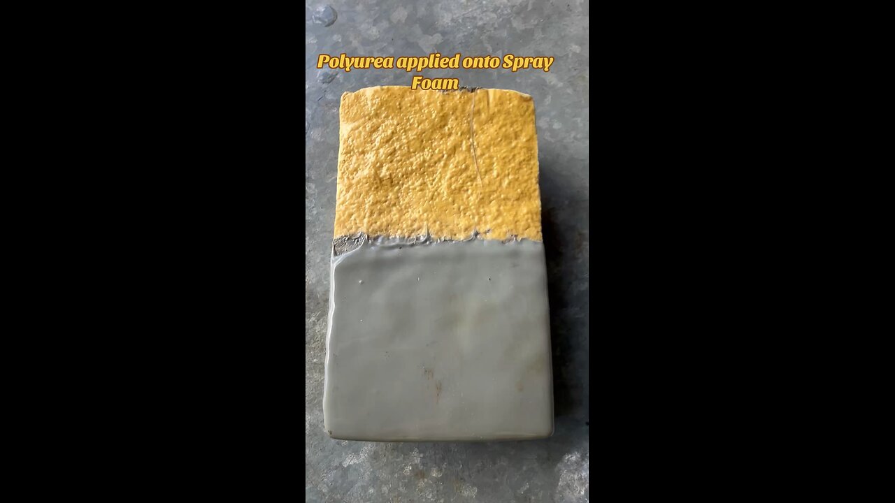 What does Polyurea looks like on Spray Foam after 15 seconds