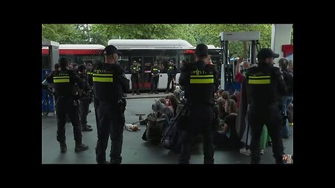 Extinction Rebellion demonstrators, other activists protest NATO summit in Hague