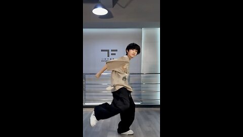 Watch till the end—you’ll see why it’s on repeat 😳