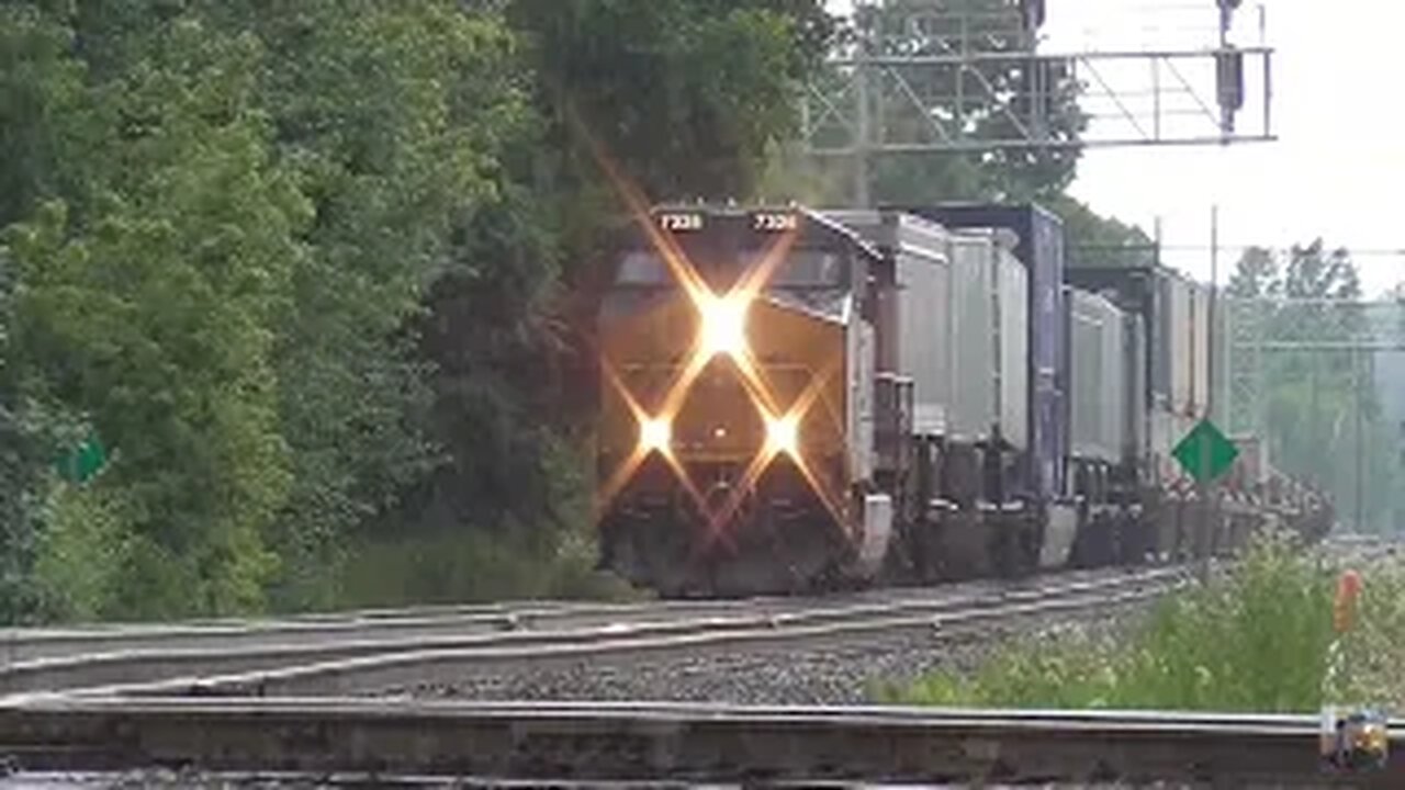 Two CSX Trains Back-to-Back | M635 Westbound & I018-12 Eastbound