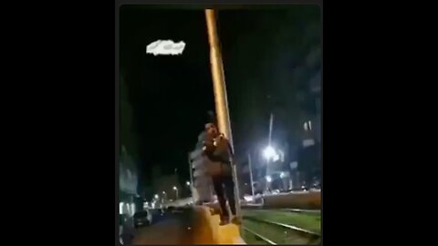 Tell me he is not going to...yup. He sure did. I wonder if he is blind now. 😳💥🔥