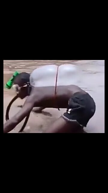 GET READY, WHITEY! - THE APEFRIKAN NAVY SEAL COMMANDO IS COMING FOR YA! - BUDS TRAINING EXE. 😂