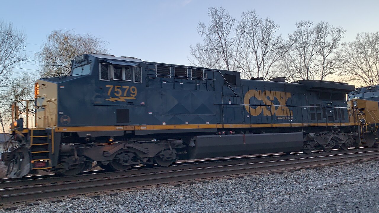 CSX Train engines we weren’t expecting