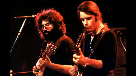 Truckin’ ~ Grateful Dead ( Live )
