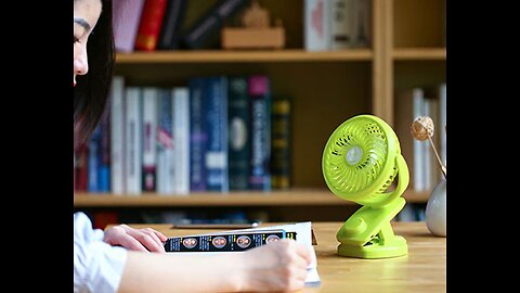 Portable USB Clip-on & Desk Fan With Wind Speed Adjustment