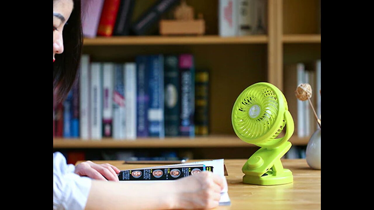 Portable USB Clip-on & Desk Fan With Wind Speed Adjustment