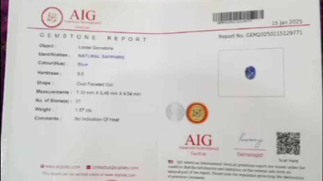 "Shining Blue Sapphire You Must See 💎"