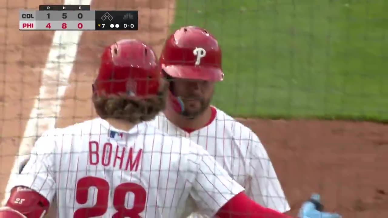 MLB - Schwar💣 to DEEP center 🤯