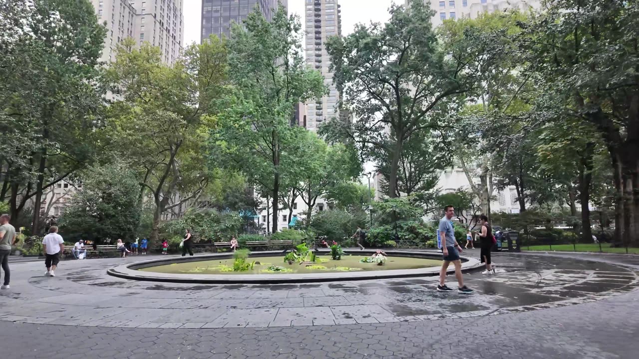 🗽 NYC Live 🔴 Walk (Chat on YouTube)