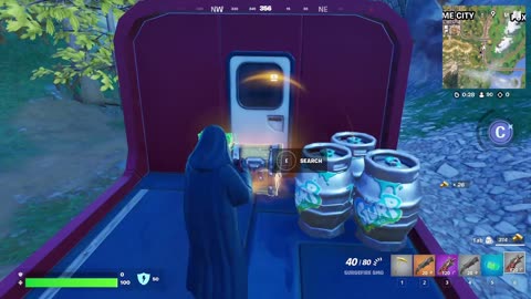 Fortnite new season rare / legendary chest spawn, great loot spot #fortnite
