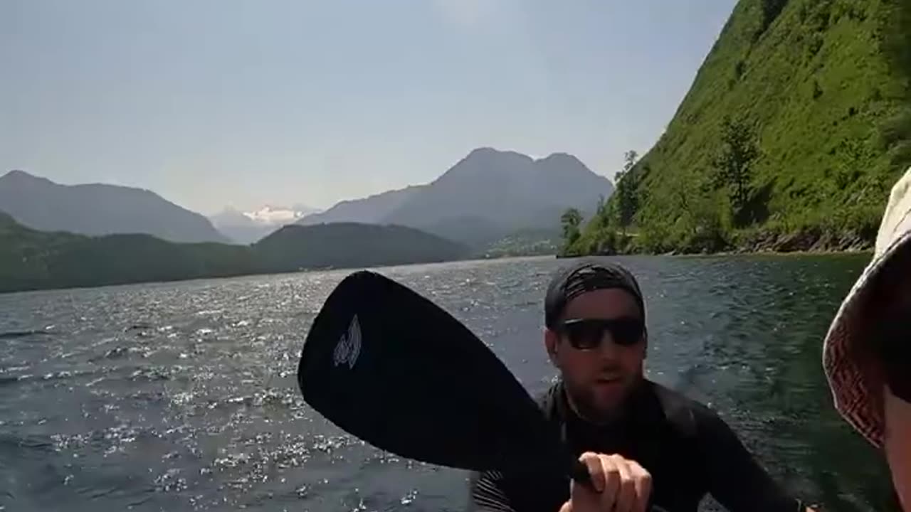 Evelína a kapitán Buřt plují navštíví Mr. Whita.