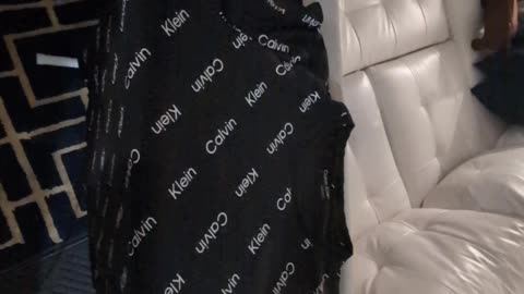 Ironing something