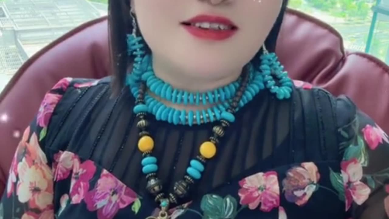 250507-12 Sleeping Beauty turquoise bead string