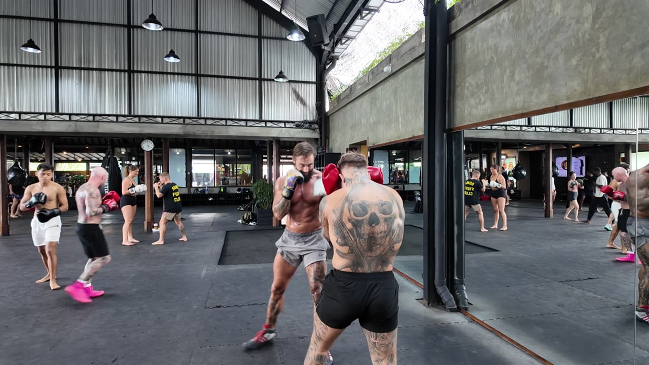 Was war DAS für ein Schlag?! Reaktion uncut!