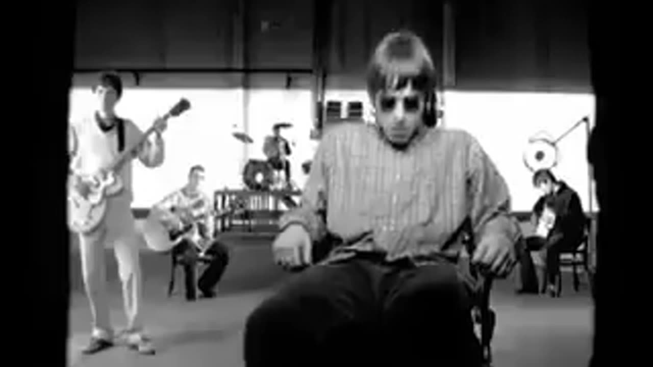 Oasis - Wonderwall (Official Video)