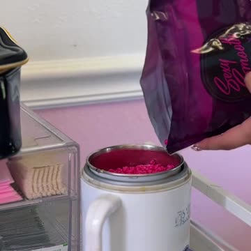 Melting Sexy Smooth Tickled Pink Hard Wax | Satisfying Wax Prep by @luminous.skyartistry