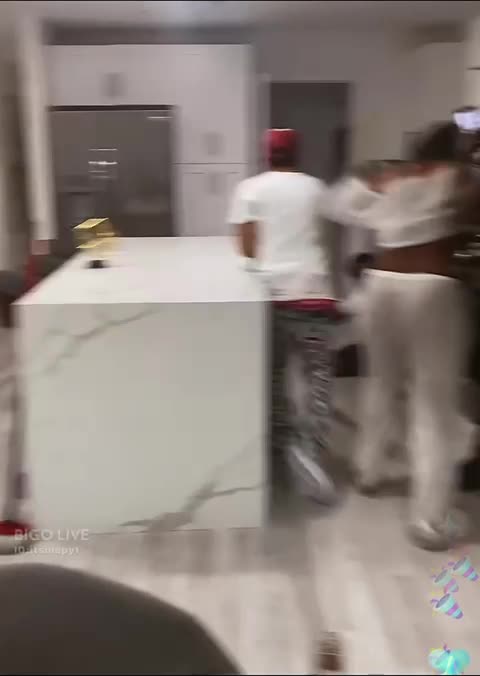 21 round 2 putting hands on everyone