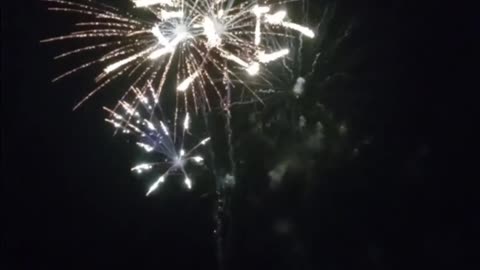 🔥🔥🔥Fireworks🔥🔥🔥 July 4th, 2024 Lake Quassapaug, CT 12 of 17