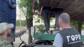 🚧🇺🇦 Ukraine Russia War | Ukrainian Border Guards Apprehend Border Crossers | RCF