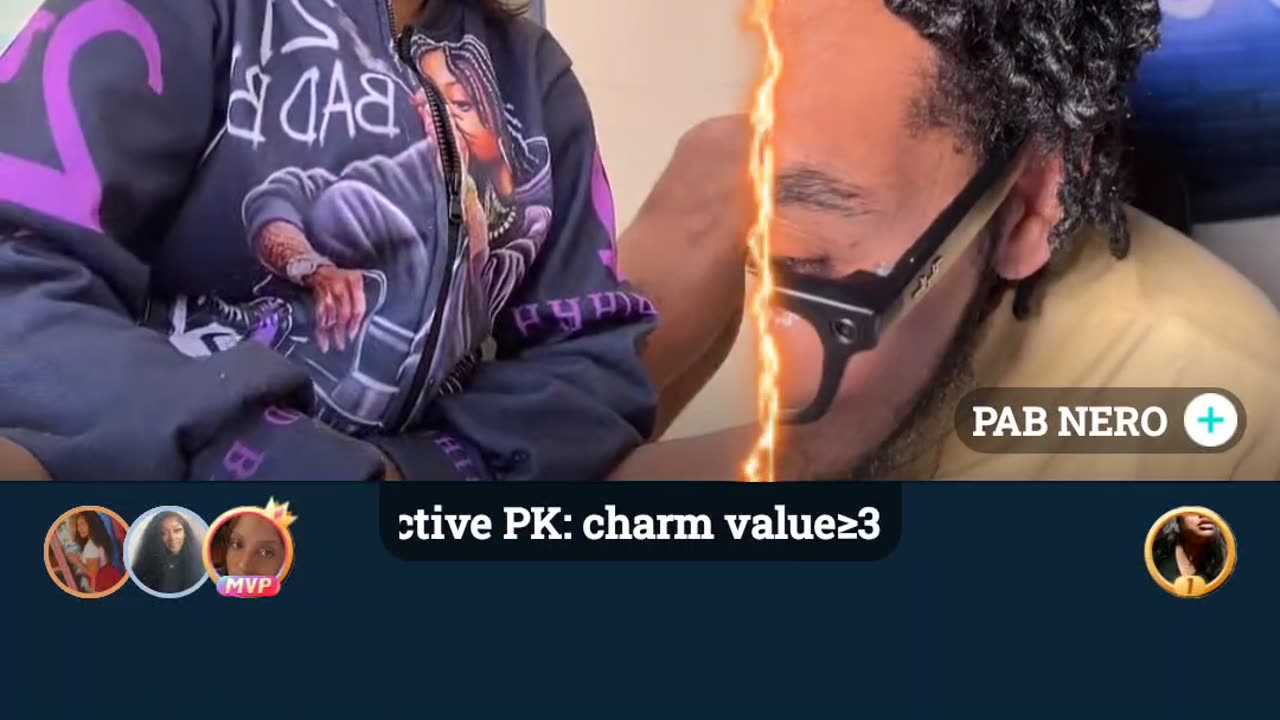 21 WALKS AROUND CHECKING OUT THE HOUSE JUST TO PICK WITH PPL