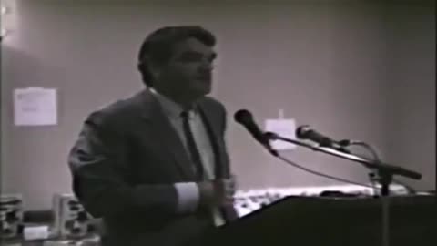 David Irving: Analysis of Holocaust