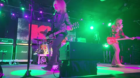 Kix (live)