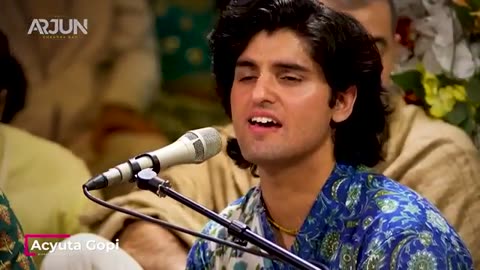 Baj man radhe radhe radhe radhe govinda