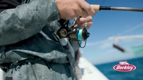 Topwater Fishing for Huge Cobia on Commercial Shrimp Boats_part1