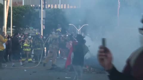 🇺🇸 W Los Angeles i kilku sąsiednich miastach Gwardia Narodowa Kalifornii, podlegająca rządowi