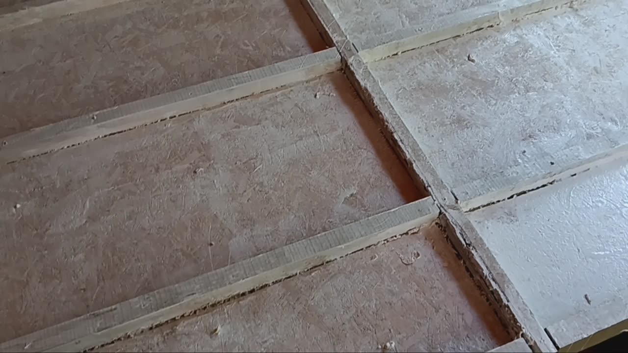 Solar powered cold room build part 6.