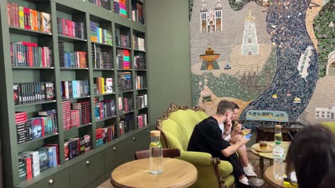📚🇺🇦 Ukraine Russia War | New Bookstore Opens Amidst Kyiv's Resilience | RCF