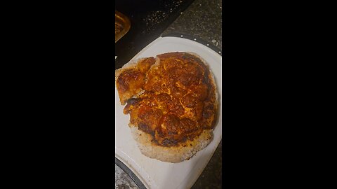 BBQ sauce pizza - crunchy completion