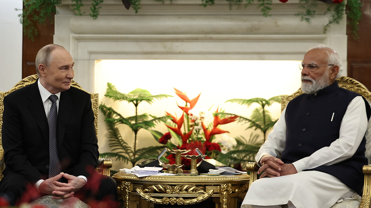 Putin destaca la colaboración en alta tecnología con la India